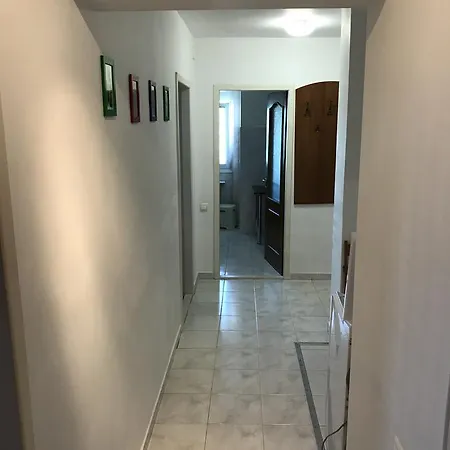 Unirea De Lux * Bukarest